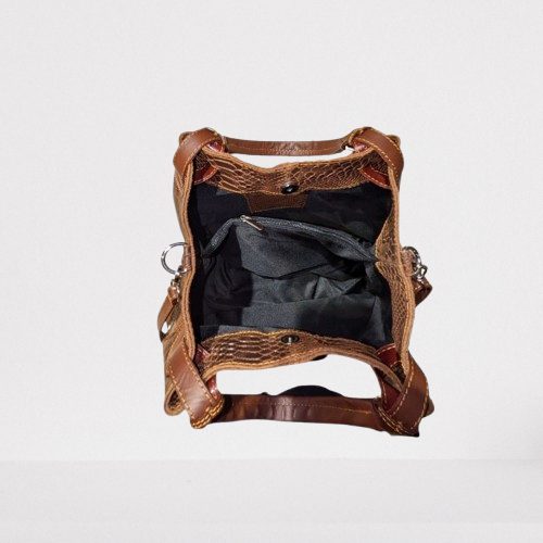 Brun skulderveske i imitert slangeskinn. Ekte skinn. Gratis frakt