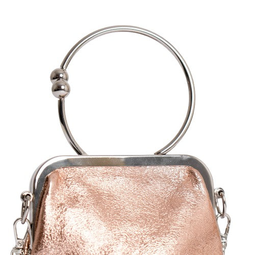 Gullfarget veske i ekte skinn